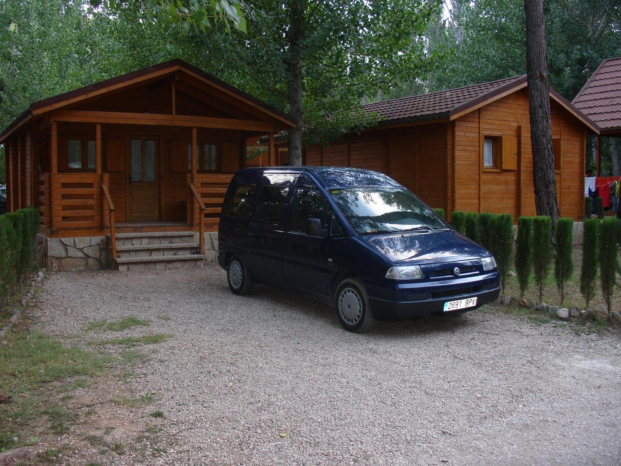Camping Rural Llanos De Arance Coto Rios Bagian luar foto